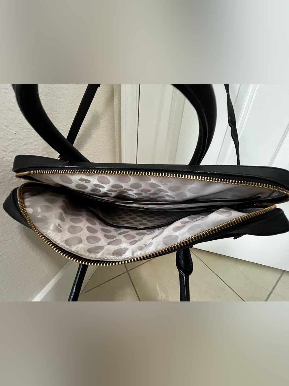 Black Saffiano Leather Laptop Bag with Strap - Picture 5 of 9